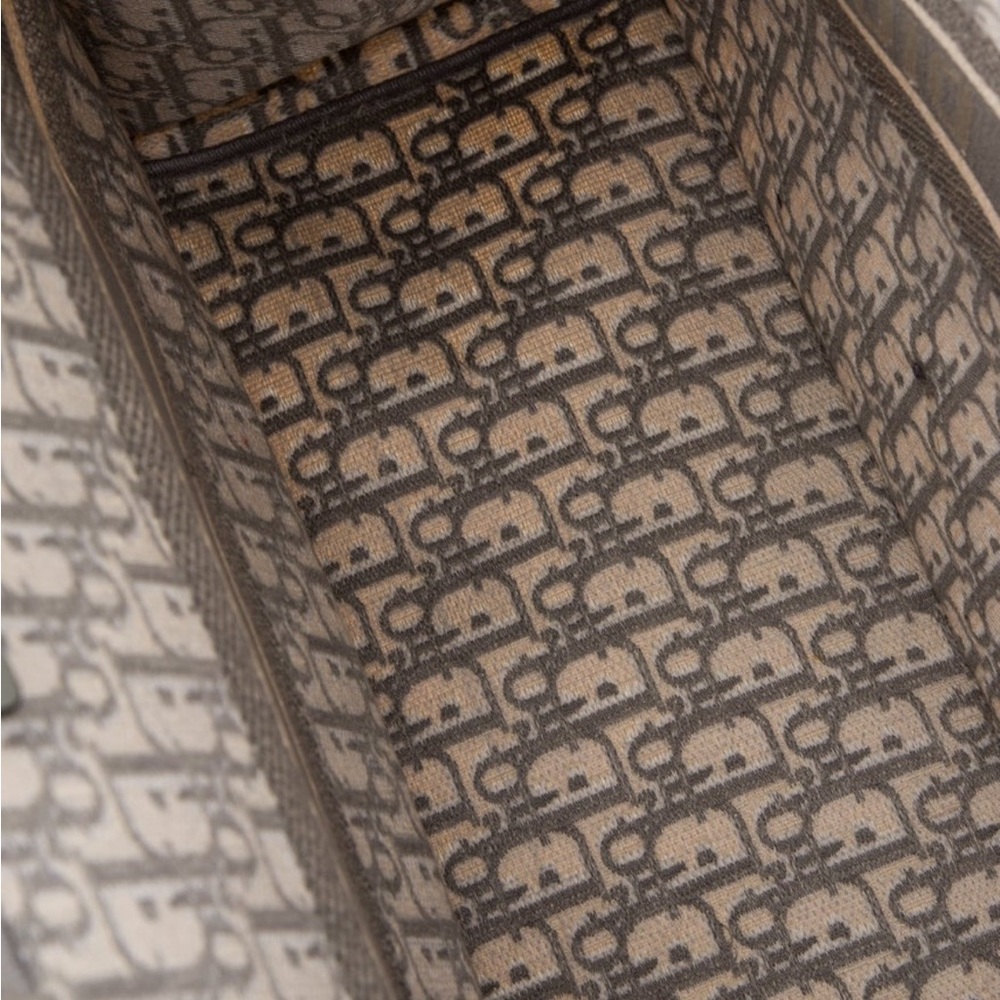 Authentic Dior Gray Large Book Tote Bag - Picture 5 of 6